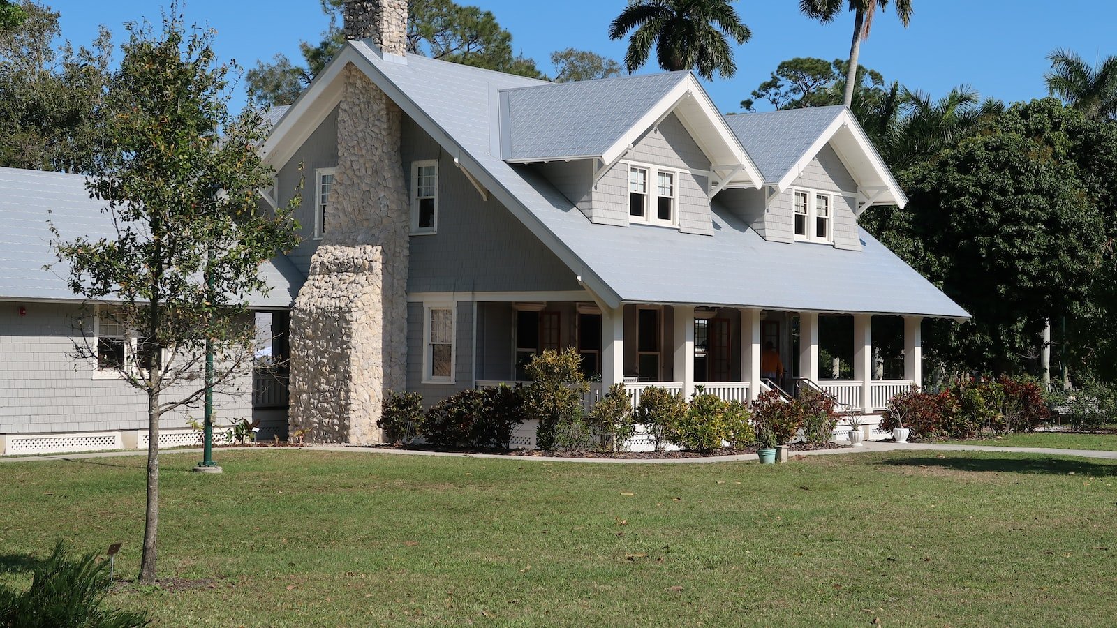 Primary Factors to Consider When Searching for a House for Sale in Plantation FL