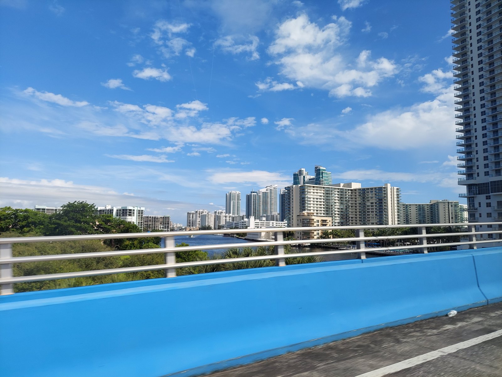 - Unveiling the Charm of Hollywood FL: A Realtor's Guide to the City's⁤ Real Estate ⁤Market