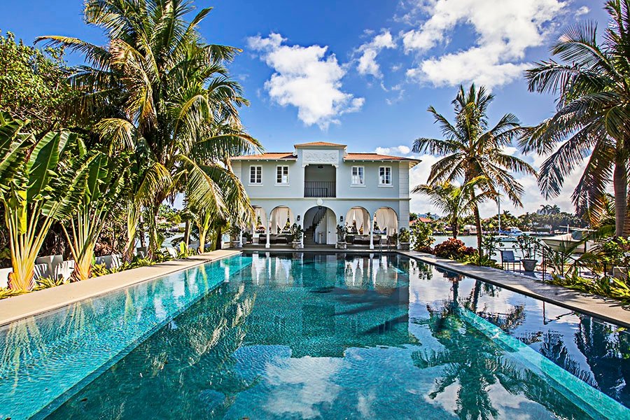 Unlock the Secrets to ⁢Making the ⁣Right⁣ Investment in Miami⁤ Beach Real Estate