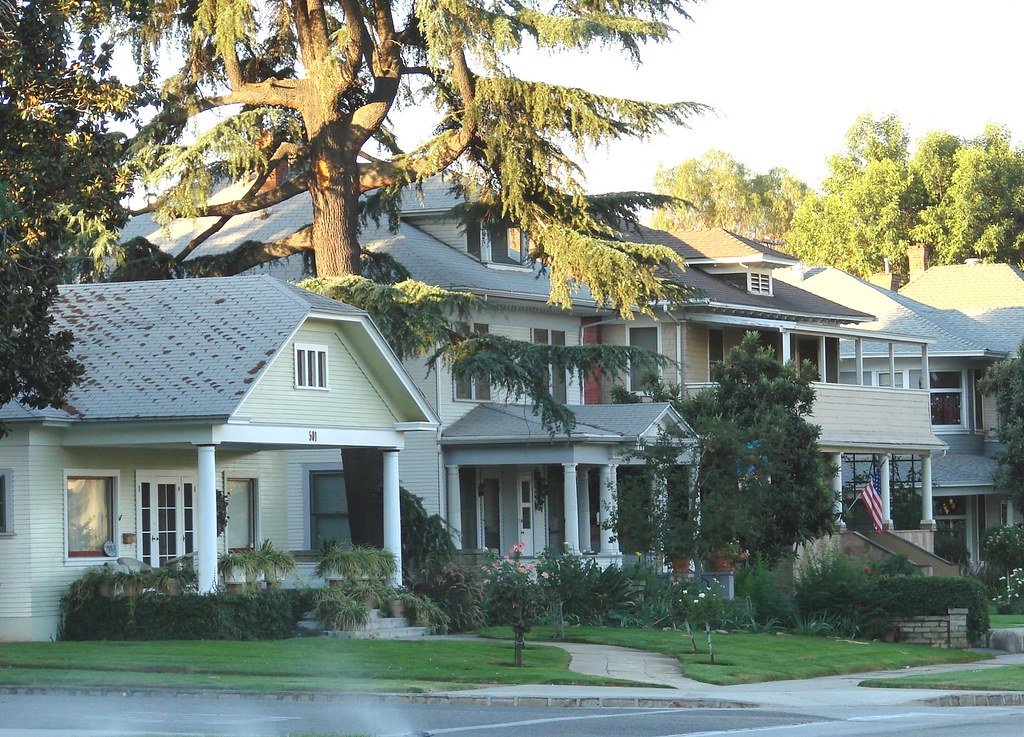 Top Neighborhoods nearâ£ Eagle Lake FL: Where toâ¢ Settleâ¢ and Enjoy the Best of Both Worlds
